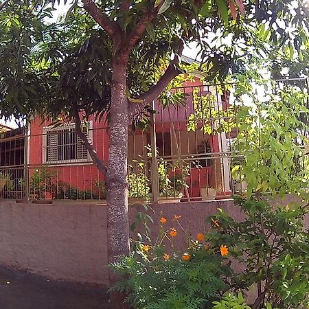 Casa Para Temporada Da Vo Cida Olímpia الغرفة الصورة